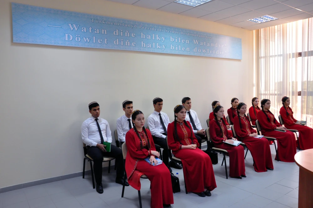 Daşky gurşawy goramagyň bütindünýä gününe bagyşlanan ylmy-amaly maslahat